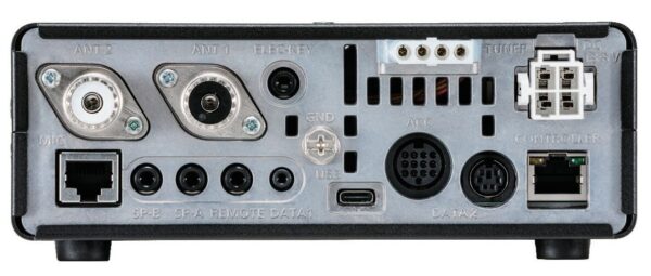Icom IC-7110 Rueckseite